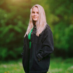 EE23107D-56FC-4DD3-B91F-4A14415BE94C